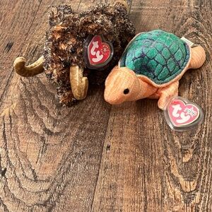 TY Beanie Babies Mammoth (Giganto) and Turtle (Peekaboo) Plush Set